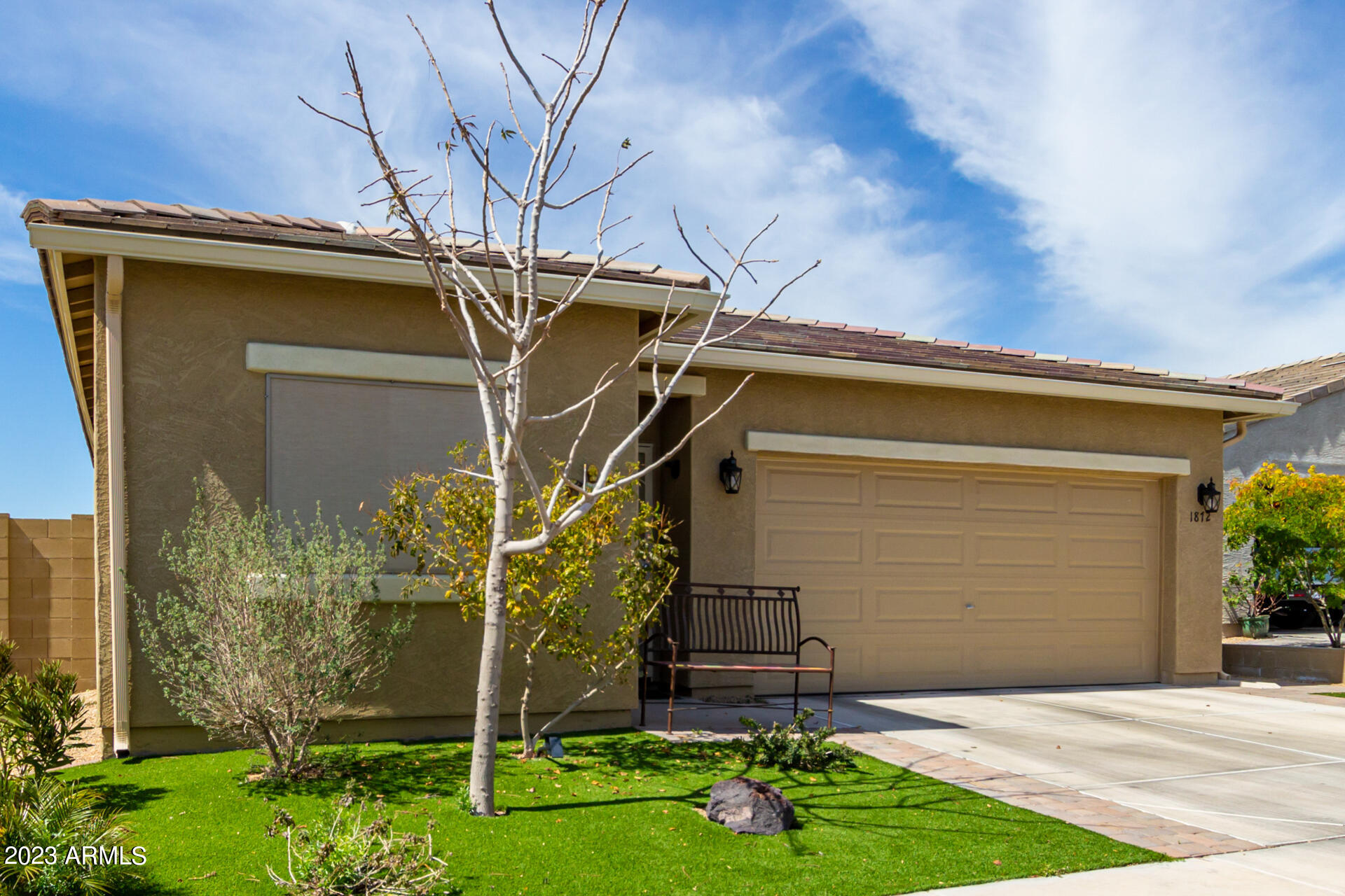 1872 Ezri Road Apache Junction, AZ 85119 - Photo 4 of 38 04 Ezri