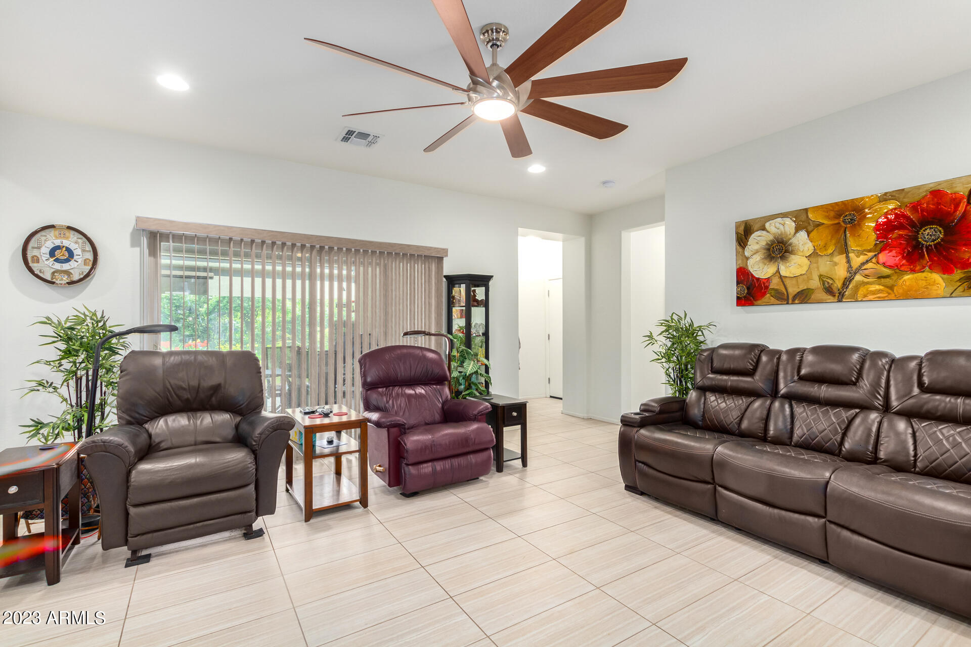 1872 Ezri Road Apache Junction, AZ 85119 - Photo 7 of 38 07 Ezri