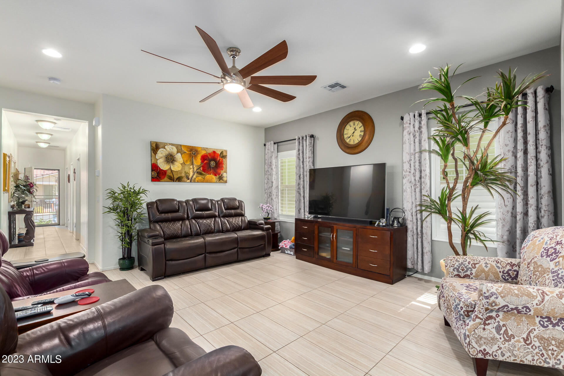 1872 Ezri Road Apache Junction, AZ 85119 - Photo 8 of 38 08 Ezri