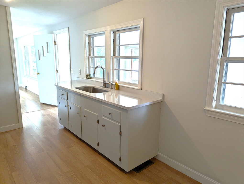 43 Matawanakee Trail Littleton, MA 01460 - Photo 5 of 15