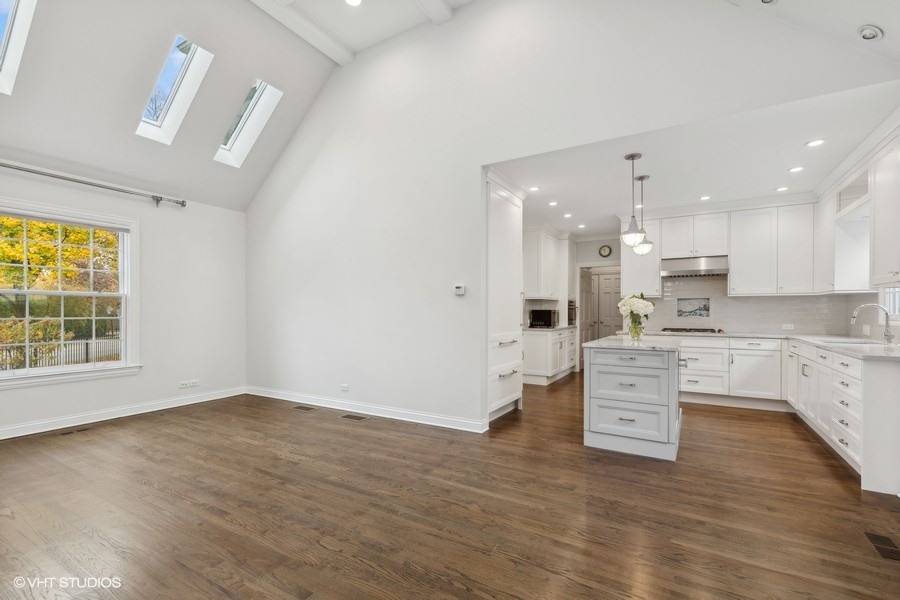 550 Sheridan Road Winnetka, IL 60093 - Photo 15 of 56