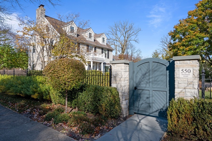 550 Sheridan Road Winnetka, IL 60093 - Photo 42 of 56