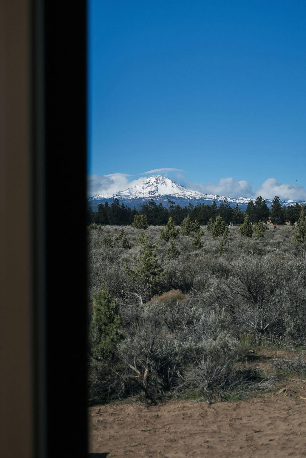 67135 Harrington Loop Road Bend, OR 97703 - Photo 14 of 17 3-web-or-mls-Riley_Visuals_003