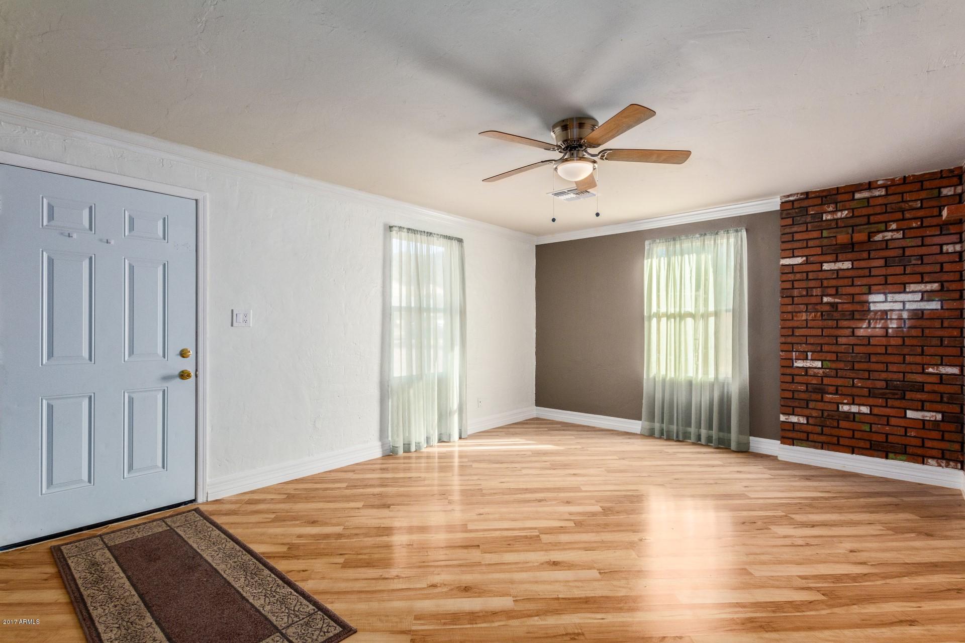 1509 East Mountain View Road Phoenix, AZ 85020 - Photo 5 of 21 Mountain View (1)