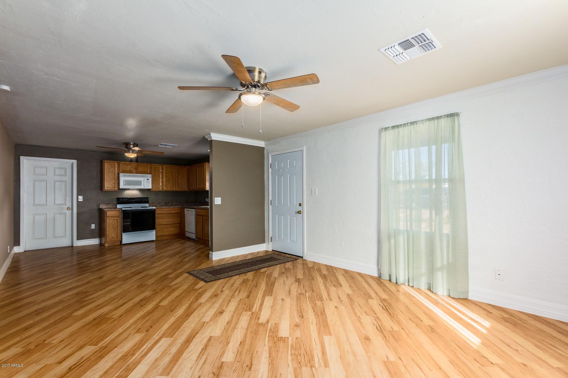 1509 East Mountain View Road Phoenix, AZ 85020 - Photo 7 of 21 Mountain View (3)