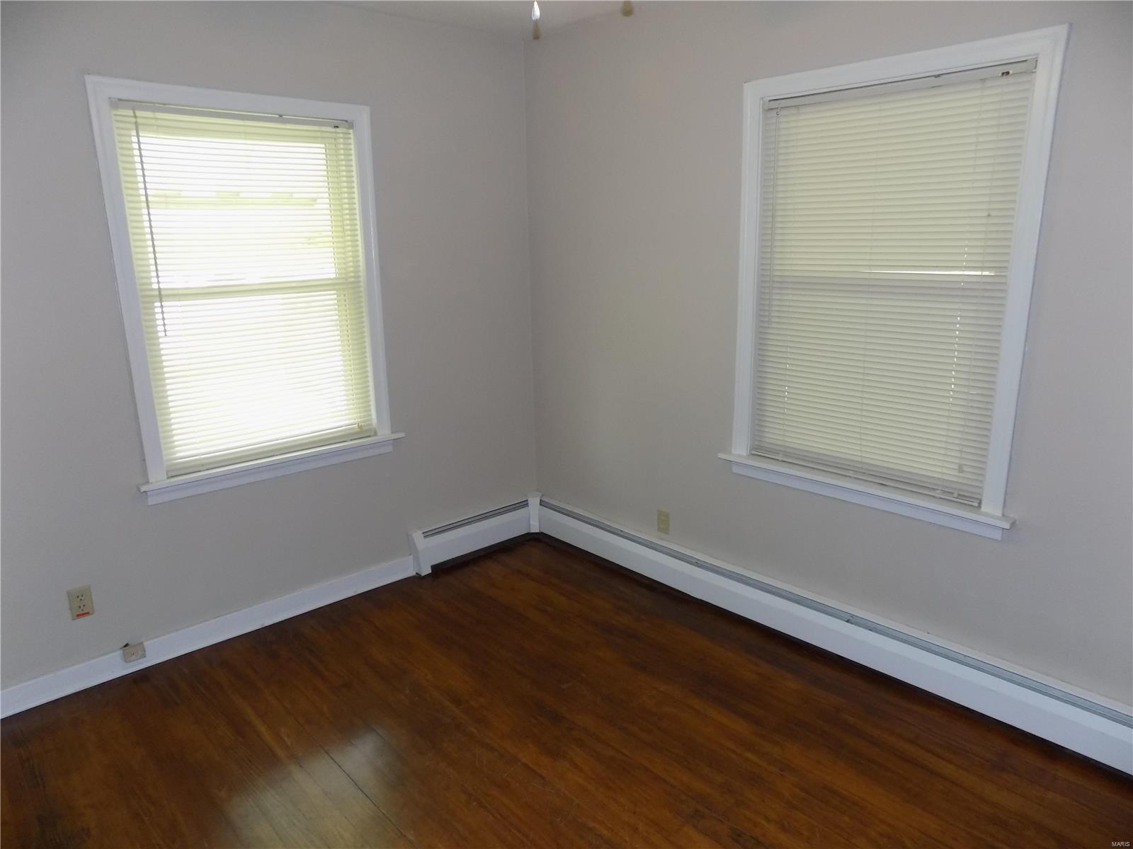 743 Troy Road Edwardsville, IL 62025 - Photo 20 of 31 Gallery Image 20