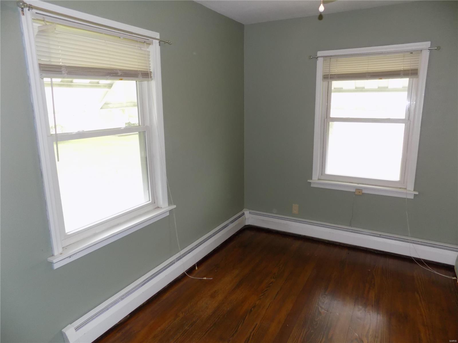 743 Troy Road Edwardsville, IL 62025 - Photo 22 of 31 Gallery Image 22