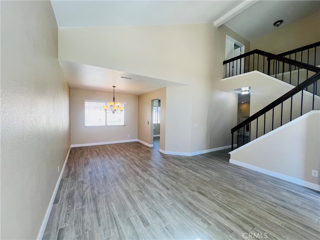 13278 Cardinal Road Victorville, CA 92392 - Photo 3 of 34