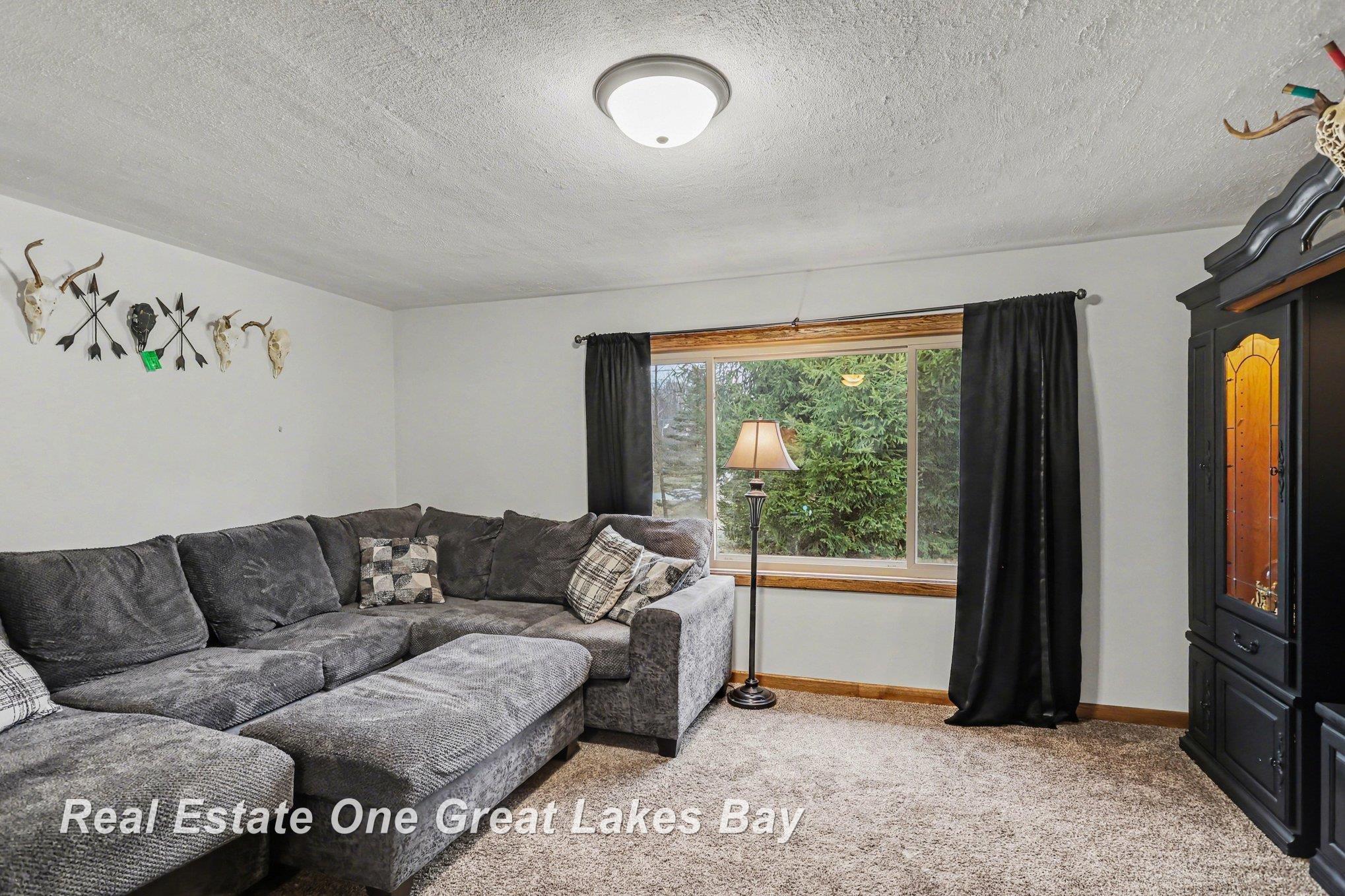 12467 Dorwood Road Burt, MI 48417 - Photo 9 of 33