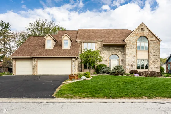$850,000 | 1909 Dakota Drive, Noblesville, IN 46062