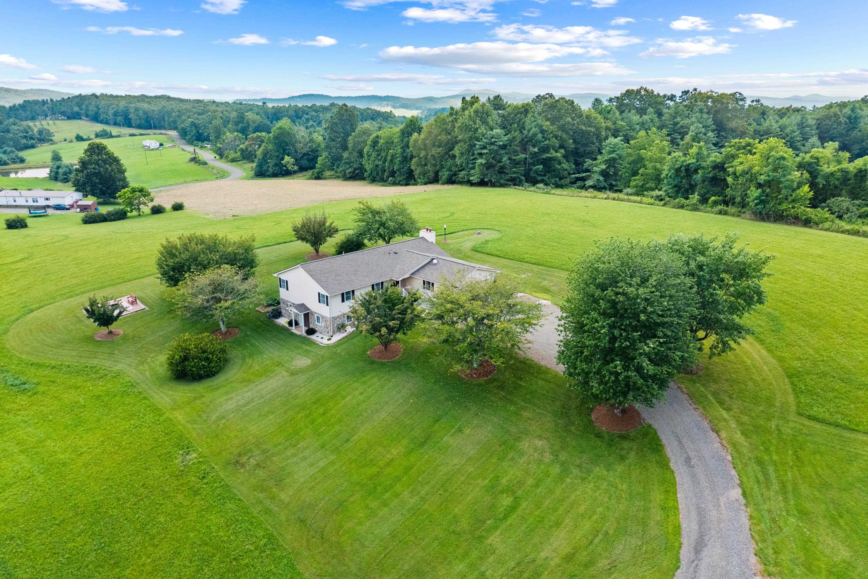 446 Wolfpen Ridge Road Galax, VA 24333 - Photo 6 of 122 Gallery Image 6