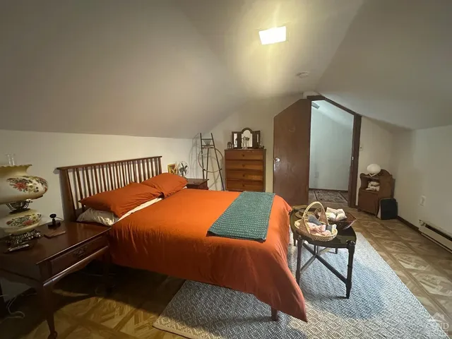 $535,000 | 1225-1227 Highway 9, Hudson, NY 12534