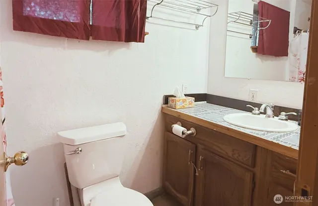 $185,000 | 7525 North Center Court, Concrete, WA 98237