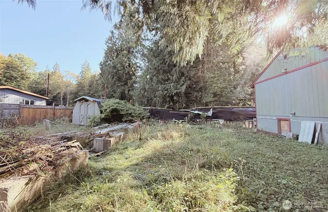 $185,000 | 7525 North Center Court, Concrete, WA 98237