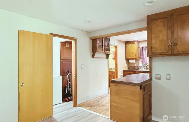 $185,000 | 7525 North Center Court, Concrete, WA 98237