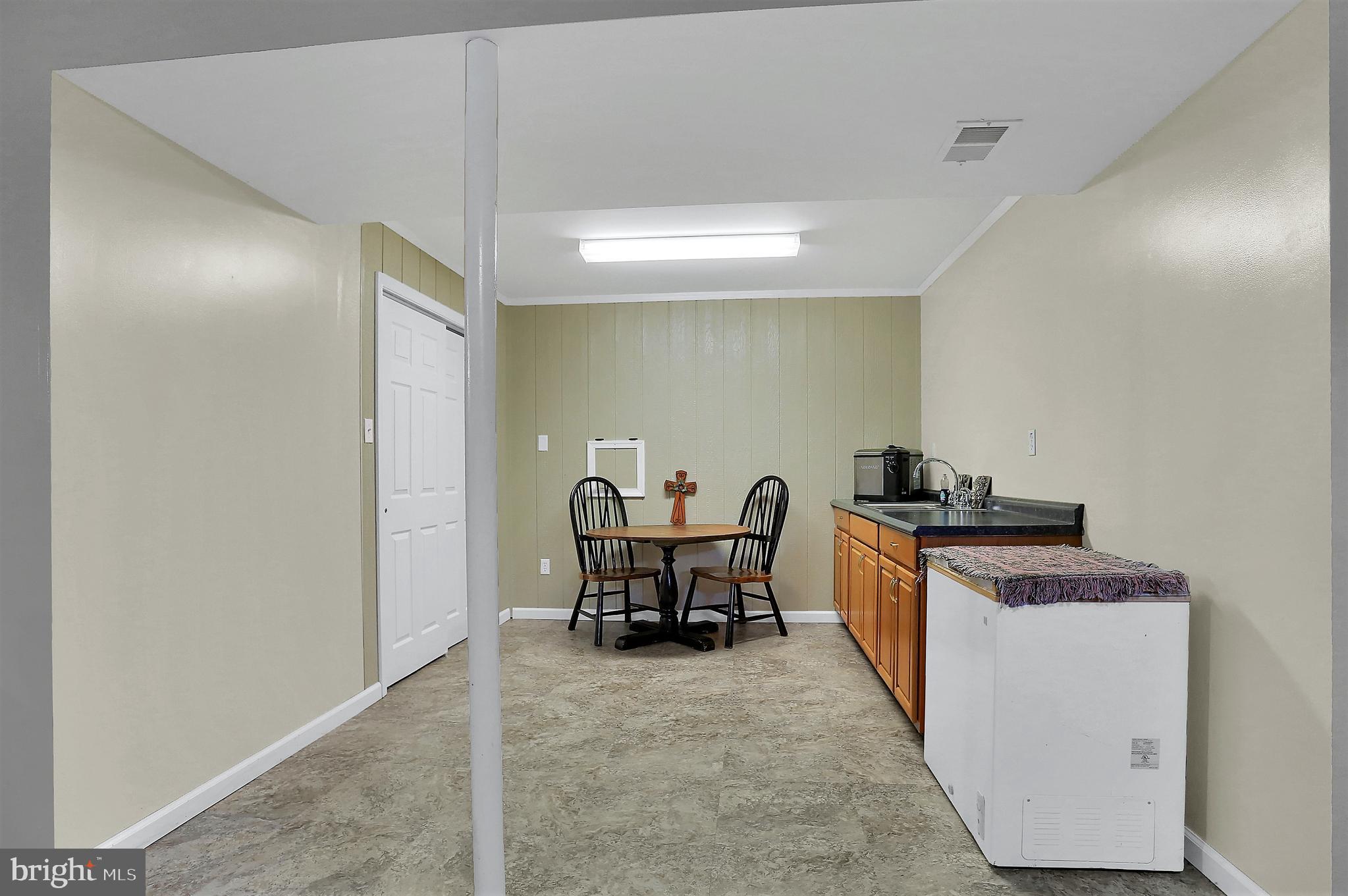 4 Garden Lane Hanover, PA 17331 - Photo 36 of 39 Gallery Image 36
