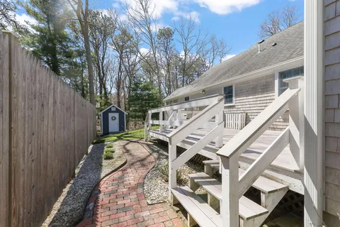 $1,150,000 | 170 Sturbridge Drive, Osterville, MA 02655