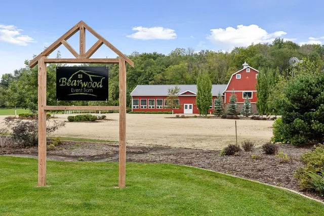 $2,495,000 | 5907 X County Road 105 Northwest, Byron, MN 55920