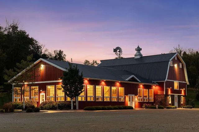 $2,495,000 | 5907 X County Road 105 Northwest, Byron, MN 55920