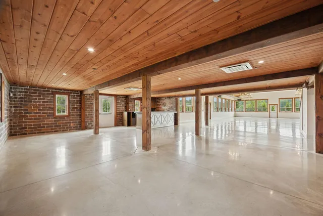 $2,495,000 | 5907 X County Road 105 Northwest, Byron, MN 55920