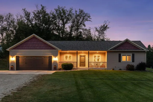 $2,495,000 | 5907 X County Road 105 Northwest, Byron, MN 55920