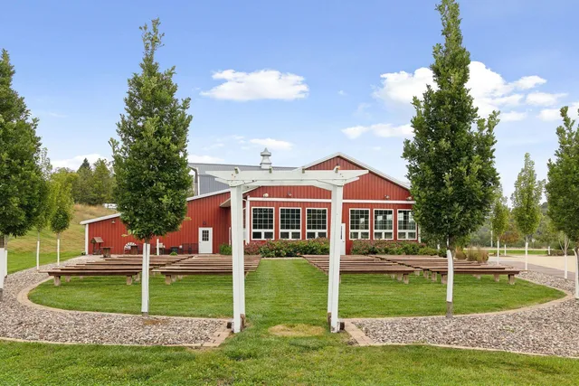 $2,495,000 | 5907 X County Road 105 Northwest, Byron, MN 55920