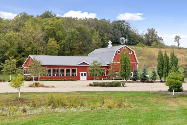 $2,495,000 | 5907 X County Road 105 Northwest, Byron, MN 55920