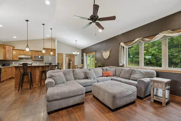 $2,495,000 | 5907 X County Road 105 Northwest, Byron, MN 55920