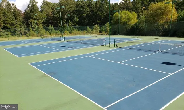 a view of a tennis court
