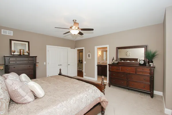 $749,900 | 40-w699 Maplehurst Lane, Hampshire, IL 60140