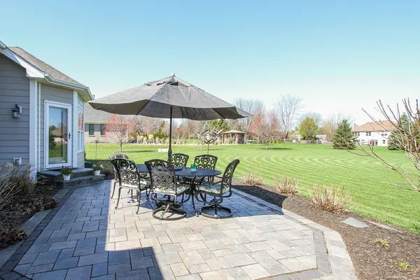$749,900 | 40-w699 Maplehurst Lane, Hampshire, IL 60140
