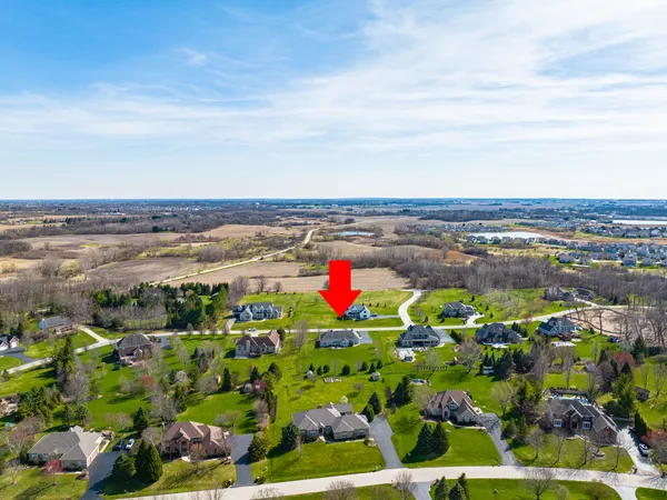 $749,900 | 40-w699 Maplehurst Lane, Hampshire, IL 60140