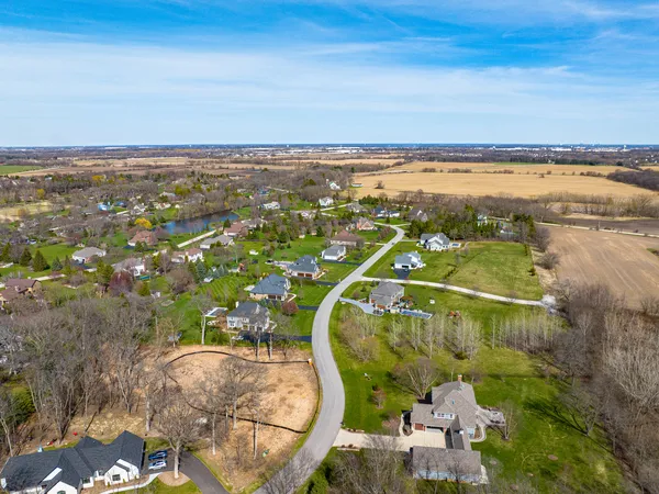 $749,900 | 40-w699 Maplehurst Lane, Hampshire, IL 60140