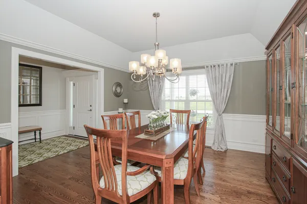 $749,900 | 40-w699 Maplehurst Lane, Hampshire, IL 60140