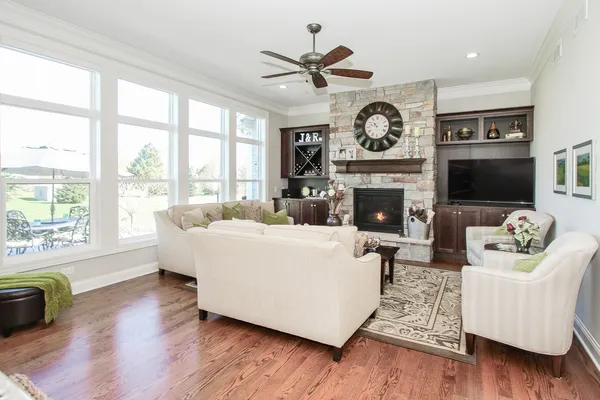 $749,900 | 40-w699 Maplehurst Lane, Hampshire, IL 60140