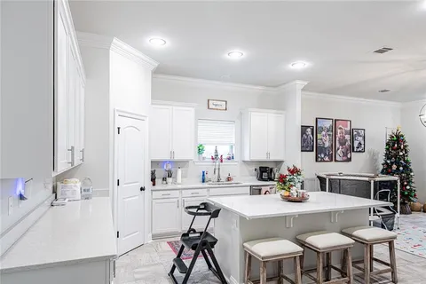 $379,000 | 7413 Silverado Drive, Marrero, LA 70072