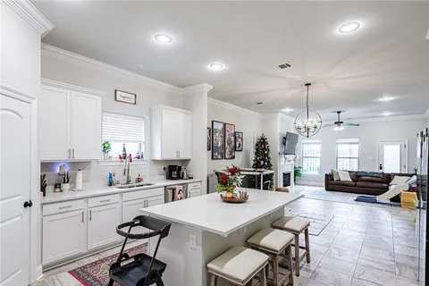 $379,000 | 7413 Silverado Drive, Marrero, LA 70072