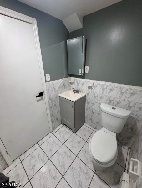 35 Coit Street, Unit 3 Irvington, NJ 07111 - Photo 4 of 10