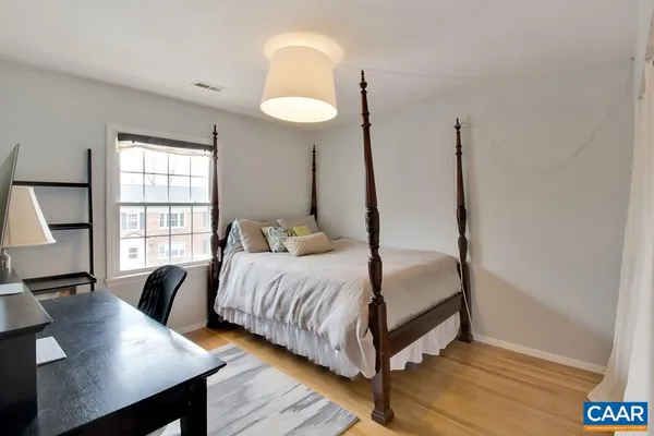 $2,100 | 2420 Barracks Place, Unit 4, Charlottesville, VA 22901