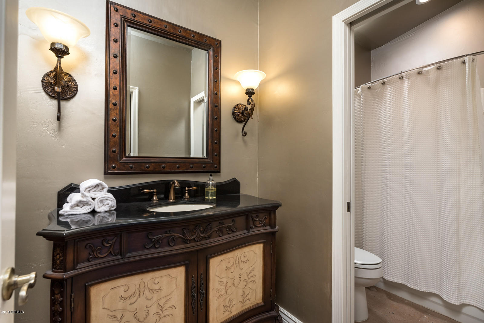 700 North Dobson Road, Unit 23 Chandler, AZ 85224 - Photo 28 of 47 29_29_Guest_Bath_Suite_mls