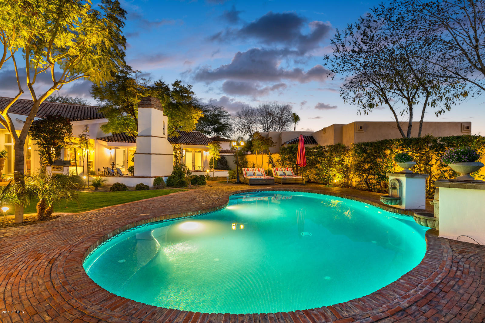 700 North Dobson Road, Unit 23 Chandler, AZ 85224 - Photo 31 of 47 34_34_Backyard_mls