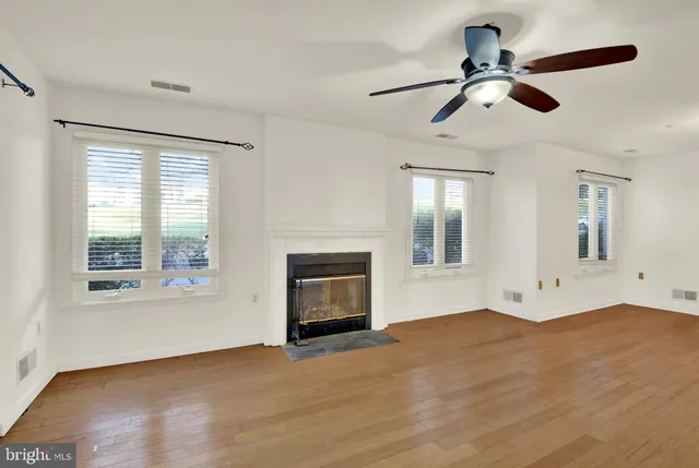 $245,000 | 345 Pleasanton Road, Unit A14, Westminster, MD 21157