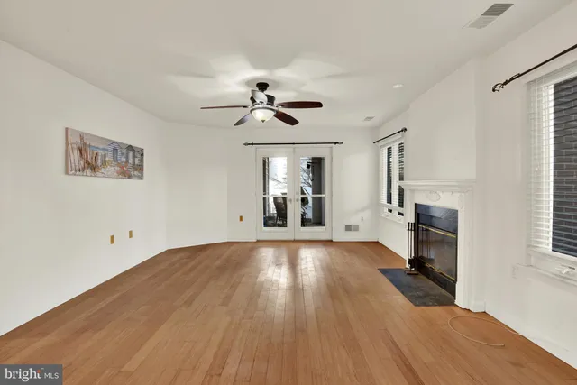 $245,000 | 345 Pleasanton Road, Unit A14, Westminster, MD 21157