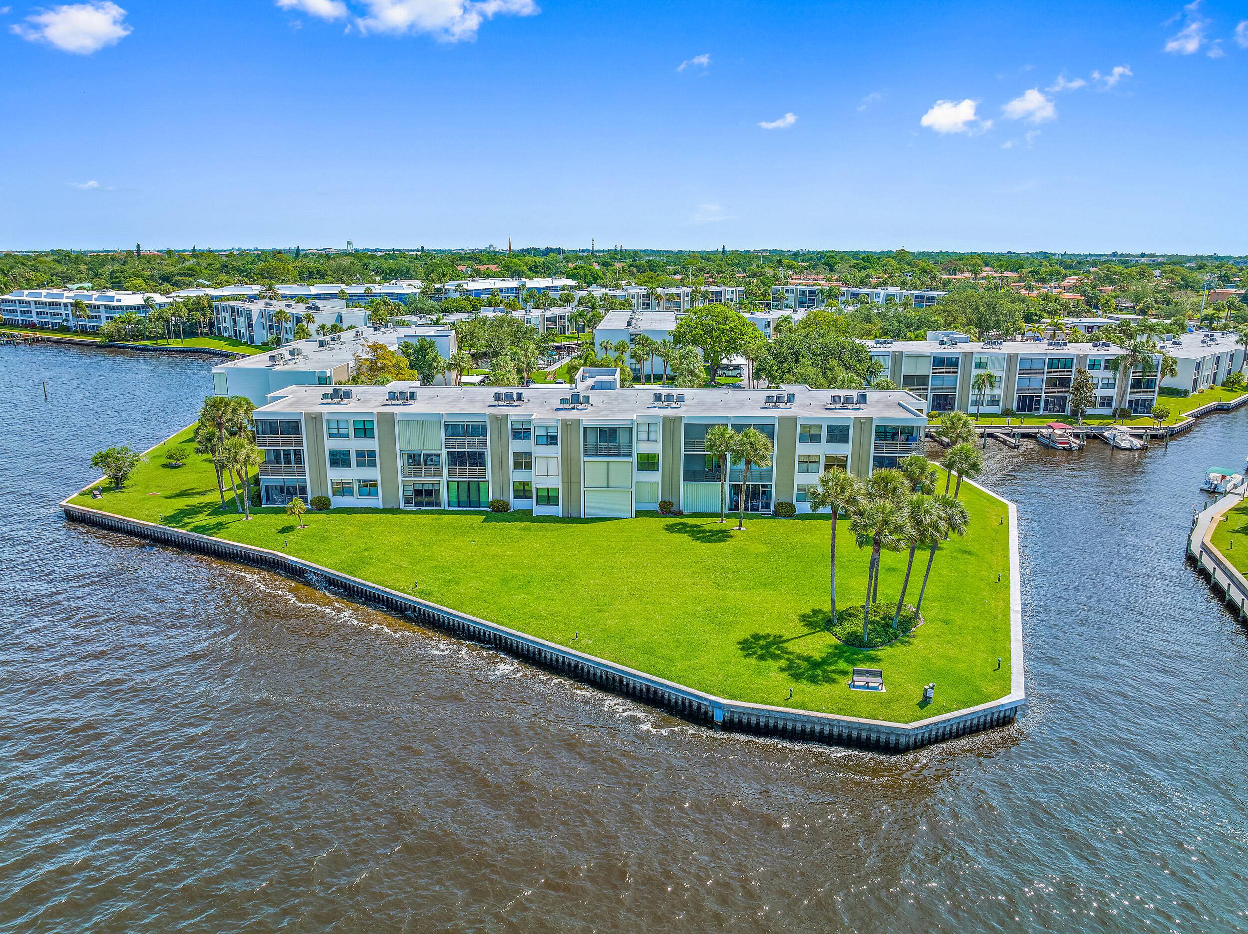 1950 SW Palm City Rd Unit 13-206 MLS-19