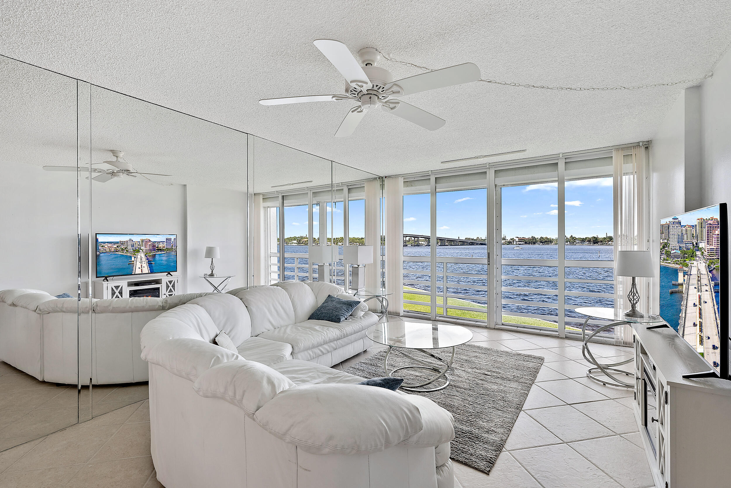 1950 Southwest Palm City Road, Unit 13206 Stuart, FL 34994 - Photo 9 of 21 1950 SW Palm City Rd Unit 13-206 MLS-10