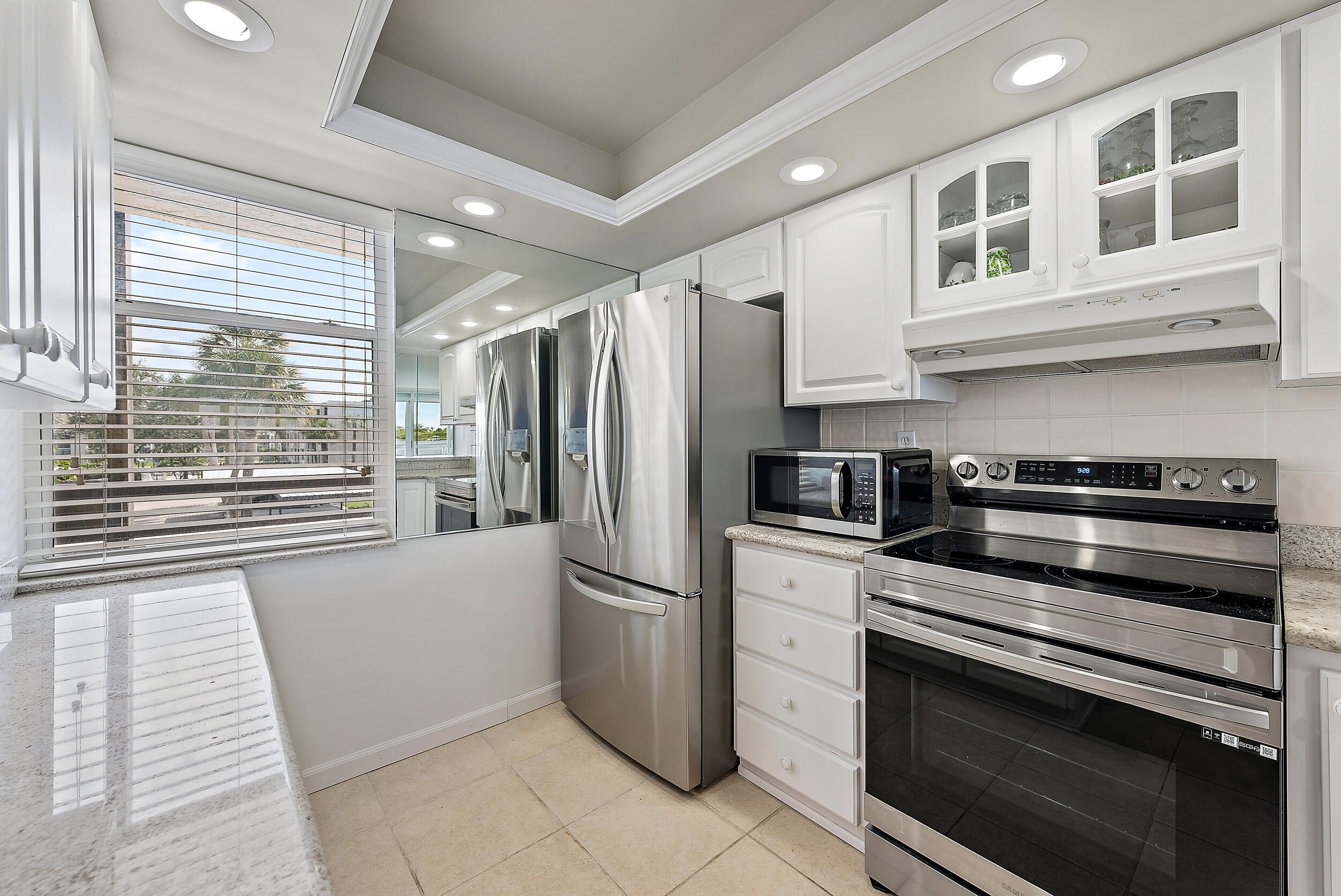 1950 Southwest Palm City Road, Unit 13206 Stuart, FL 34994 - Photo 10 of 21 1950 SW Palm City Rd Unit 13-206 MLS-5