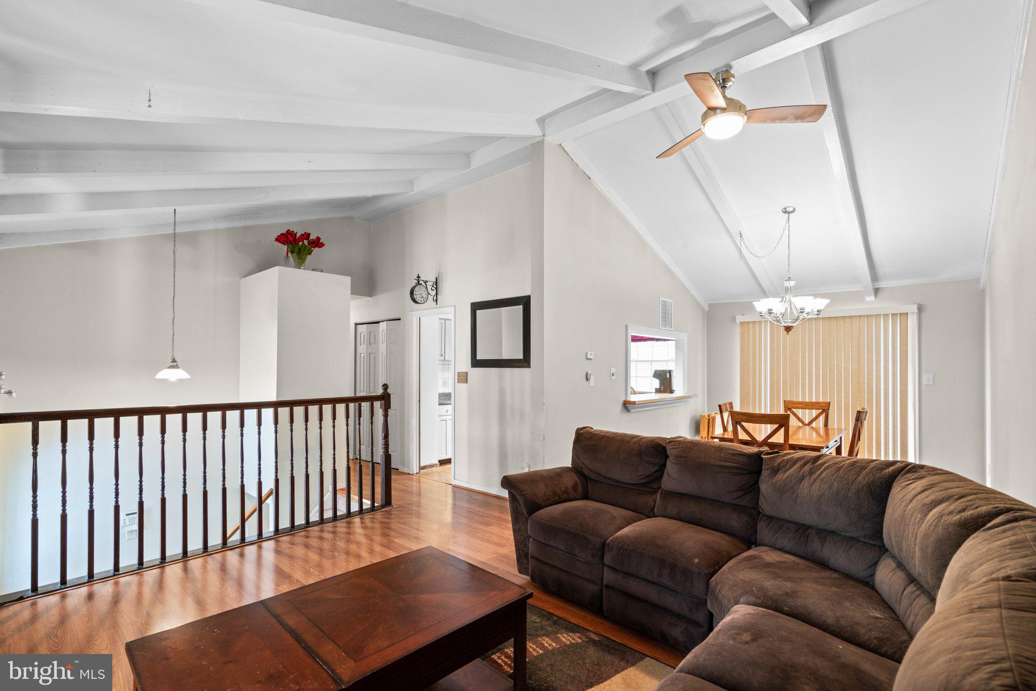 6220 Stevens Forest Road Columbia, MD 21045 - Photo 6 of 30 LIVING ROOM