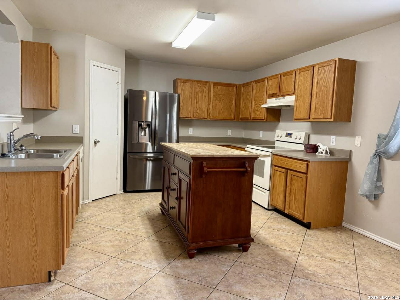 241 Jordan Boerne, TX 78006 - Photo 6 of 15