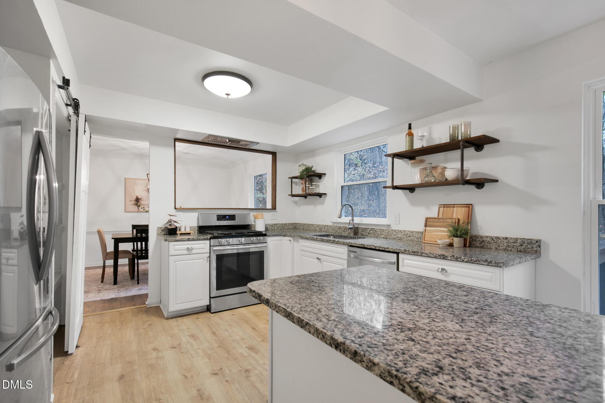 5315 Oakbrook Drive Durham, NC 27713 - Photo 14 of 49 5315oakbrookinteriors-13