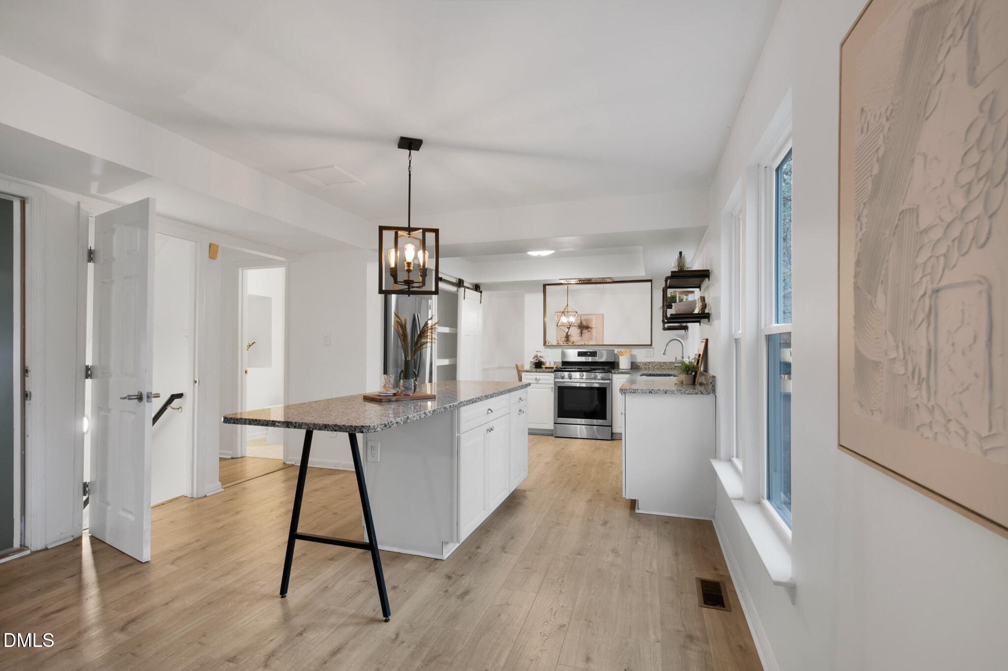 5315 Oakbrook Drive Durham, NC 27713 - Photo 15 of 49 5315oakbrookinteriors-14